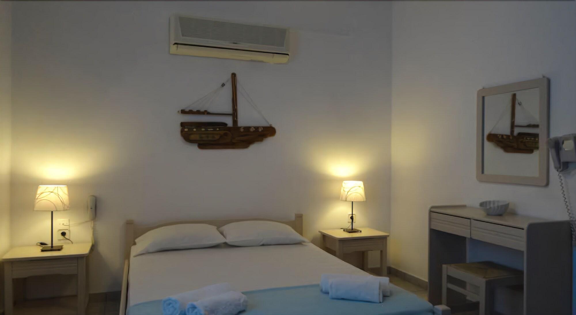 Agnanti Hotel Adamantas  Dış mekan fotoğraf