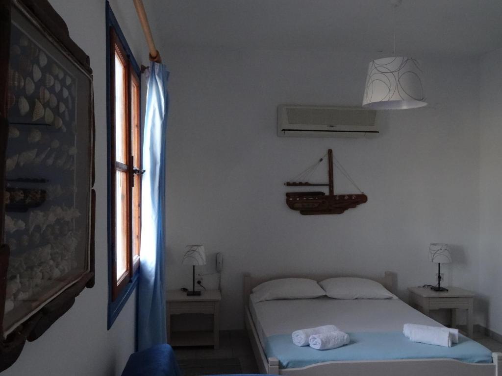 Agnanti Hotel Adamantas  Oda fotoğraf